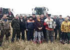 На уборочной в Зырянском районе работает агитбригада На уборочной в Зырянском районе работает агитбригада